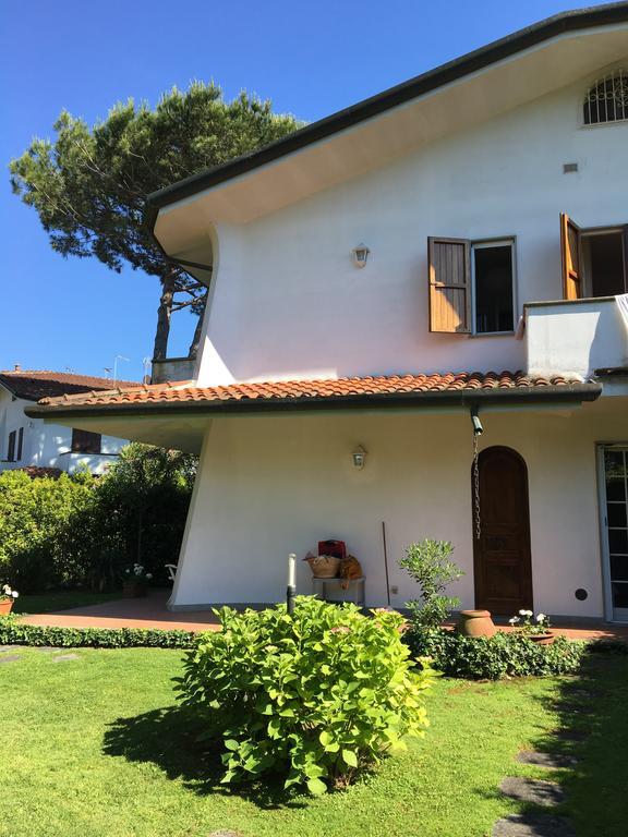Holiday Home Villetta Cinquale Εξωτερικό φωτογραφία